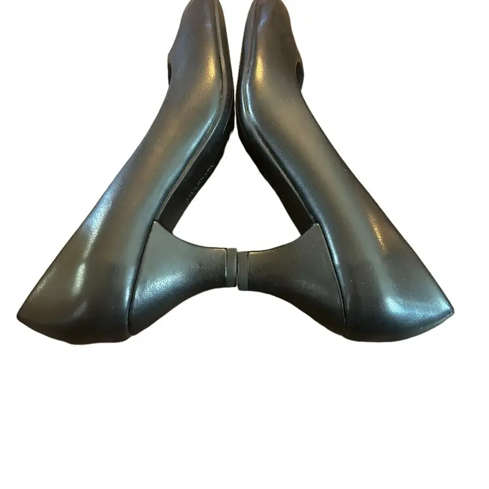 Easy Street Fabulous Comfort Heel Pump in Black NEW Size 6 Narrow